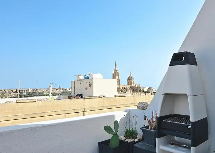 Millennium Penthouse With Private Hot Tub Gozo *