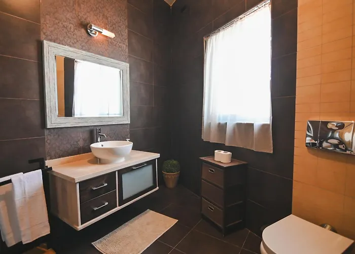 Daire Millennium Penthouse With Private Hot Tub Gozo