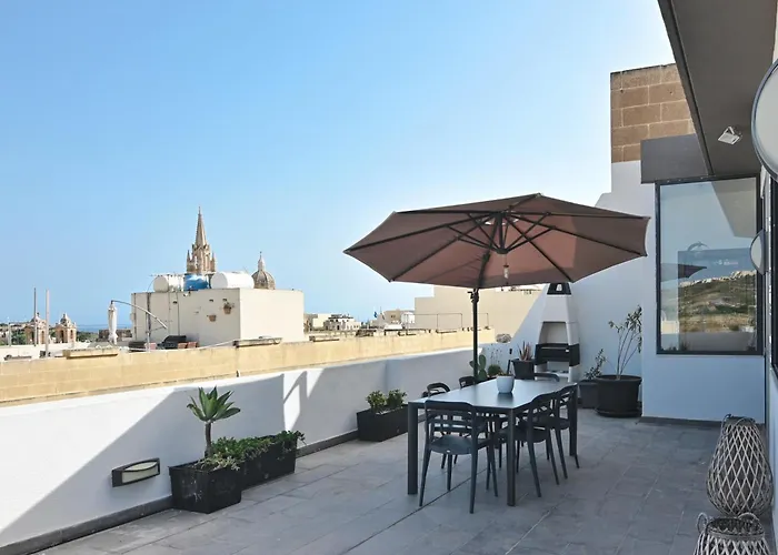 Lejlighed Millennium Penthouse With Private Hot Tub Gozo Għajnsielem